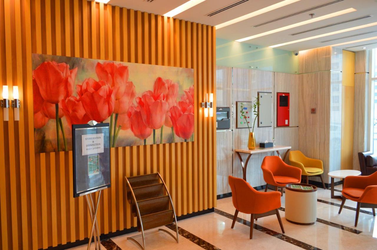 Tulip Al Barsha Hotel Apartment Dubai Exterior foto