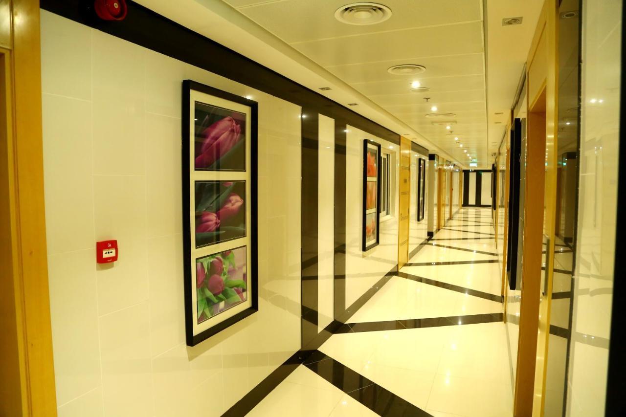 Tulip Al Barsha Hotel Apartment Dubai Exterior foto