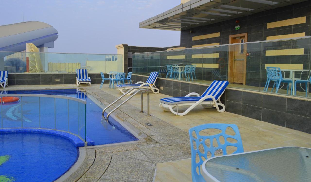 Tulip Al Barsha Hotel Apartment Dubai Exterior foto