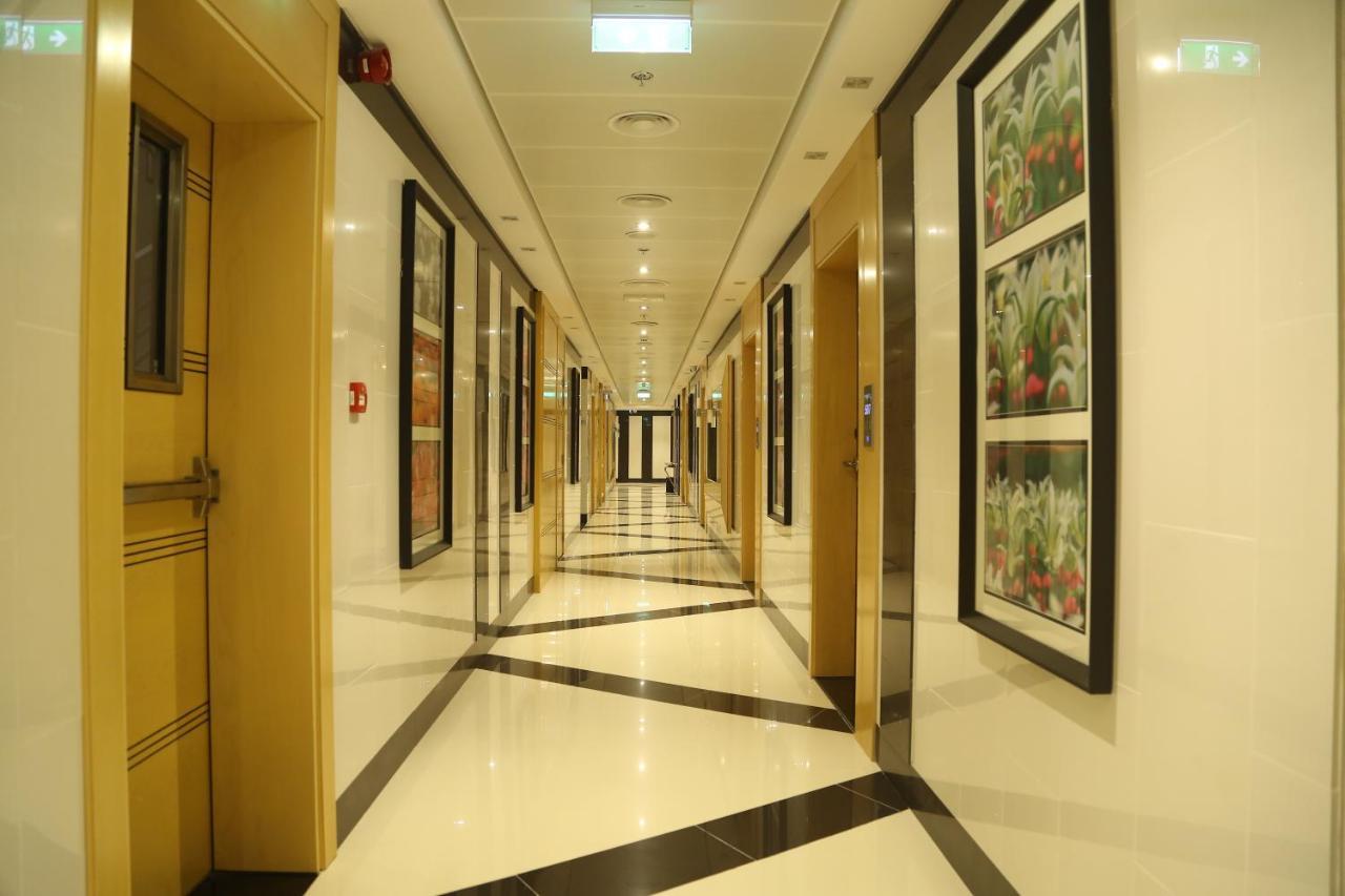 Tulip Al Barsha Hotel Apartment Dubai Exterior foto